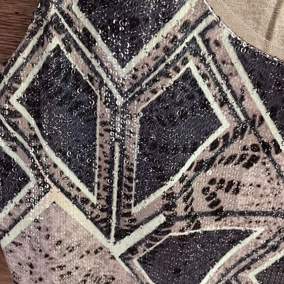 Coldwater Creek Tank Style Top, Size L 14, Sequined Front, Beautiful Design - Picture 3 of 6